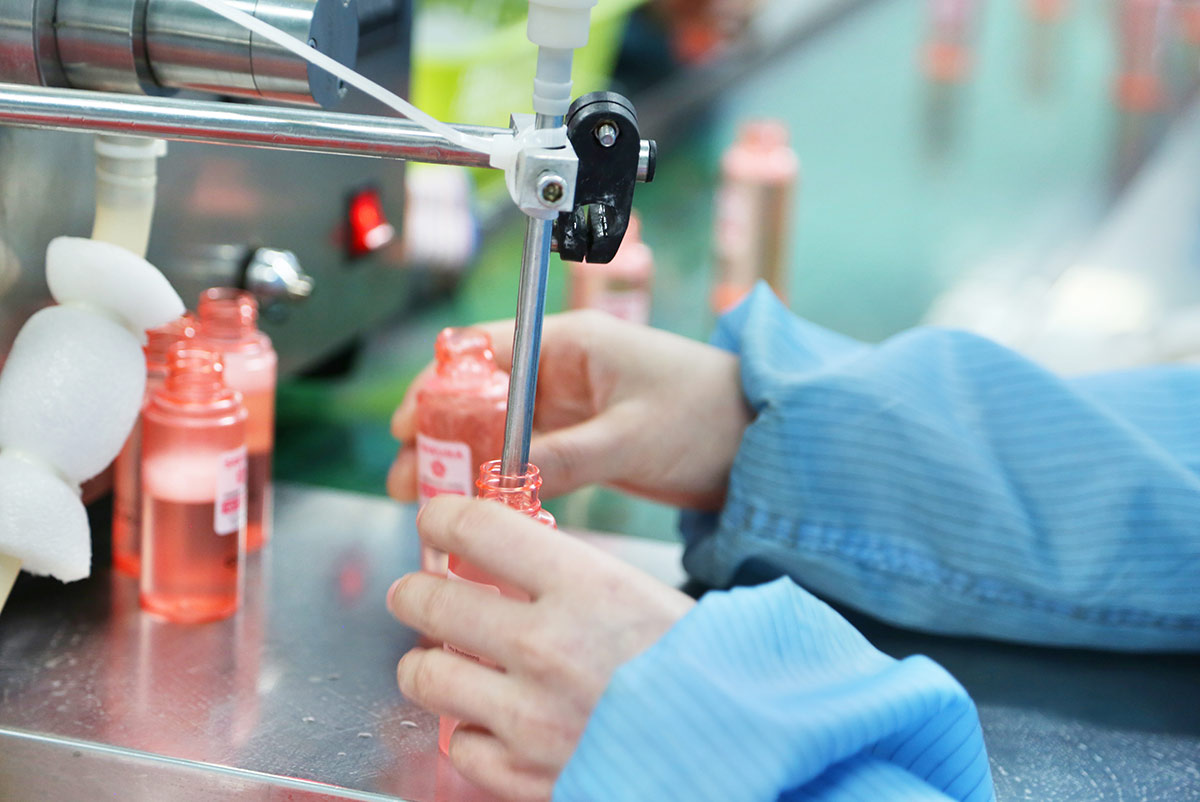 Filling cosmetic products